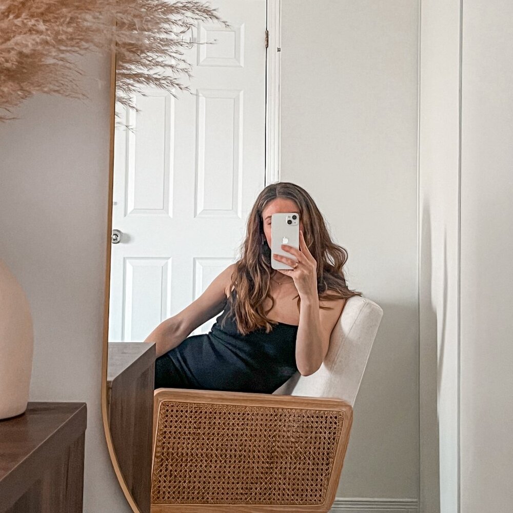 Meet your Posher, Aija